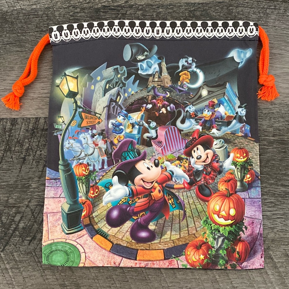 Halloween Mickey & Friends Drawstring Mini Bag